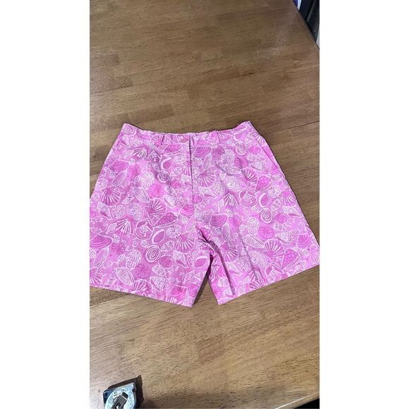 LILLY PULITZER PINK SEA SHELLS BELLS POCKET SHORTS WOMENS SIZE 6 - Picture 1 of 7